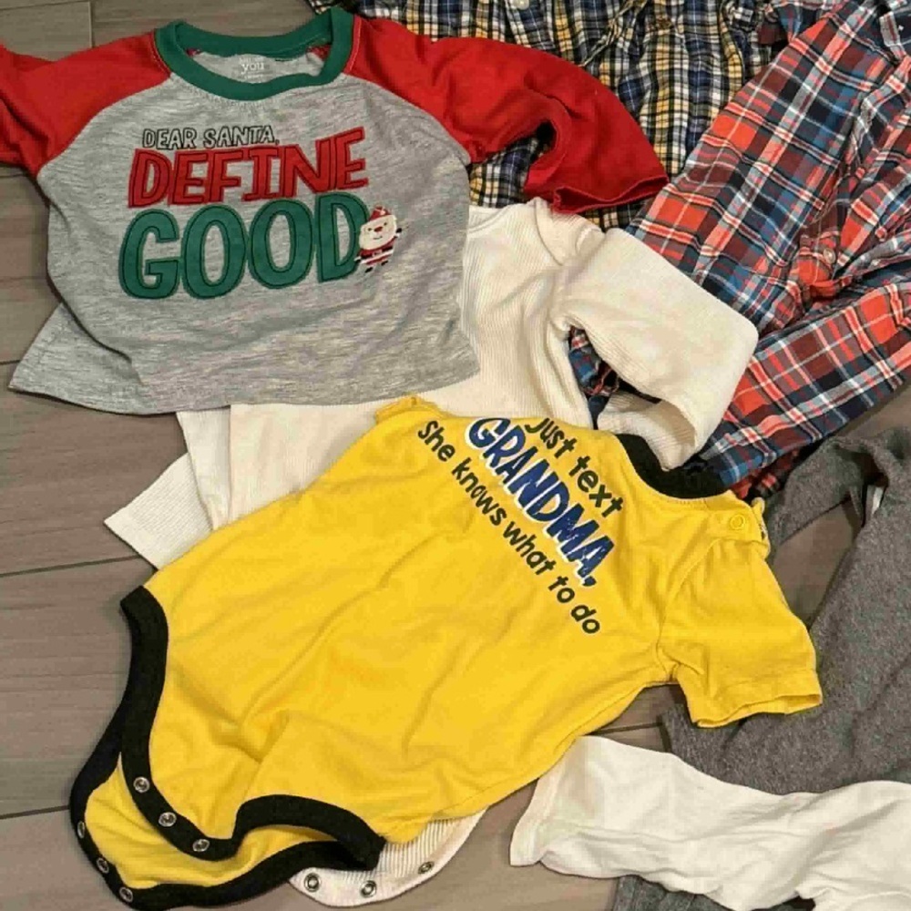 12pc bundle lot boys 18m clothing no stains or wear shirts & one pieces - Picture 4 of 5